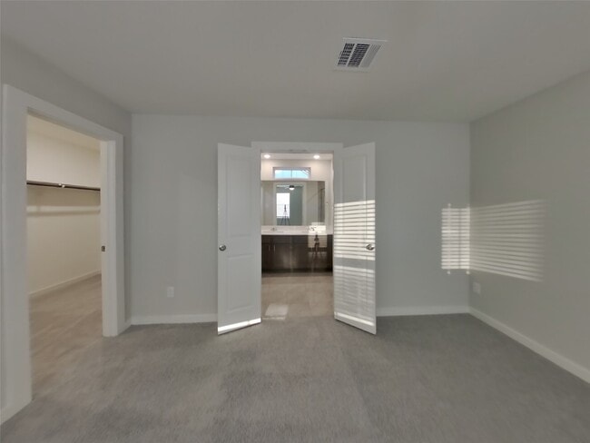 Building Photo - 22845 Terrazzo Dr
