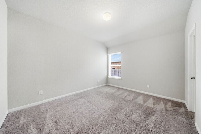 Building Photo - 12071 Pitcher Rd