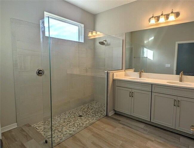 Building Photo - 8545 Cache Dr
