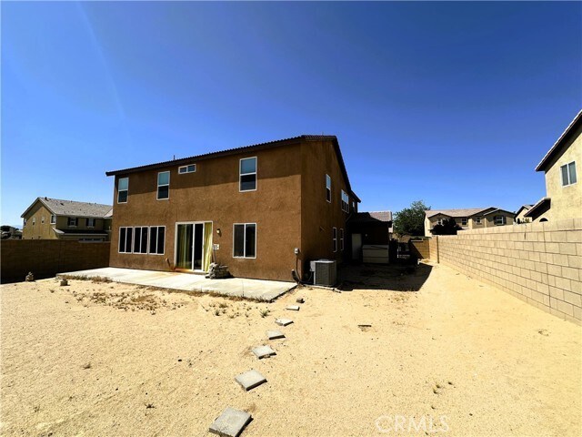 Building Photo - 15176 Sheridan Ct