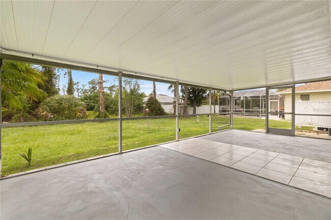 Building Photo - 2745 Nellie Ln