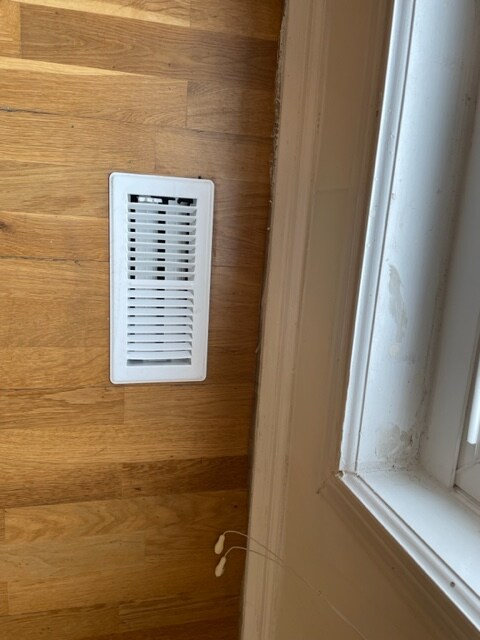 Building Photo - 2001 Peppertree St