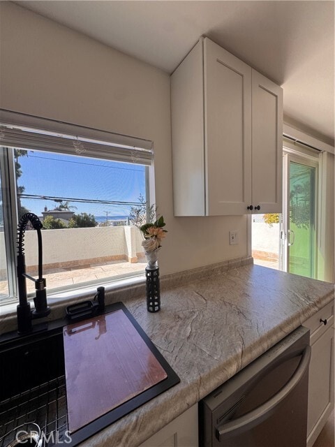 Building Photo - 1734 Prospect Ave