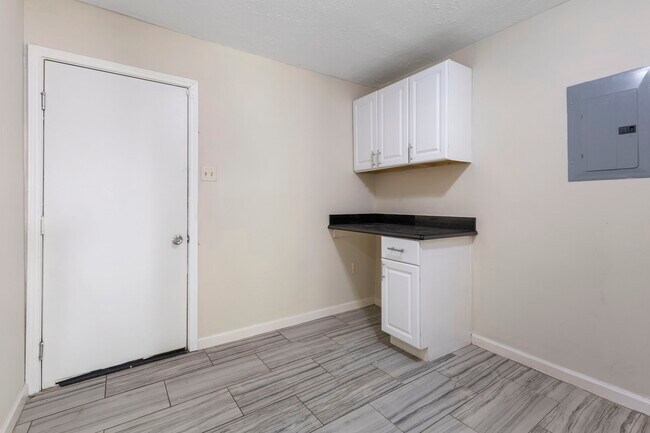 Building Photo - 12106 Gray Oak Pl