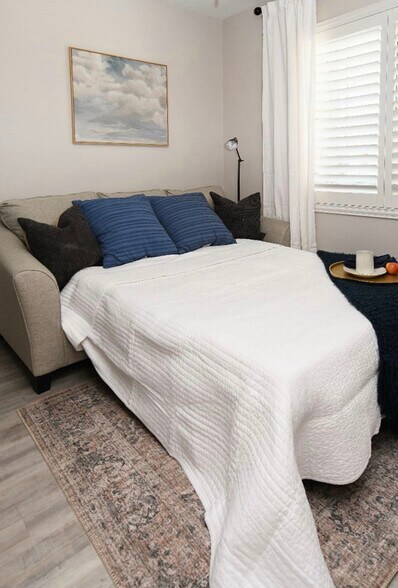 Building Photo - 36499 Calle Lisbon