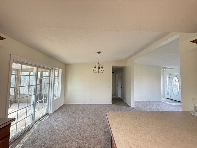 Building Photo - Spacious 3-Bedroom Home with Sunroom and Attached 2-Car Garage in Manchester, MI