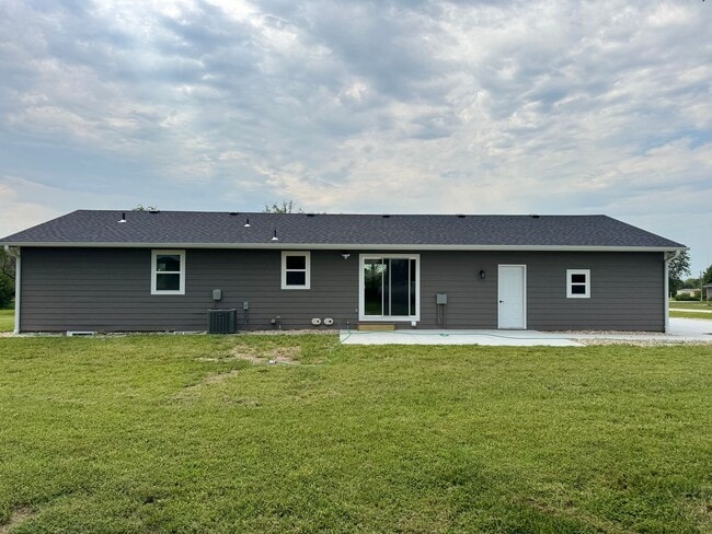 Building Photo - 3655 Apel Rd