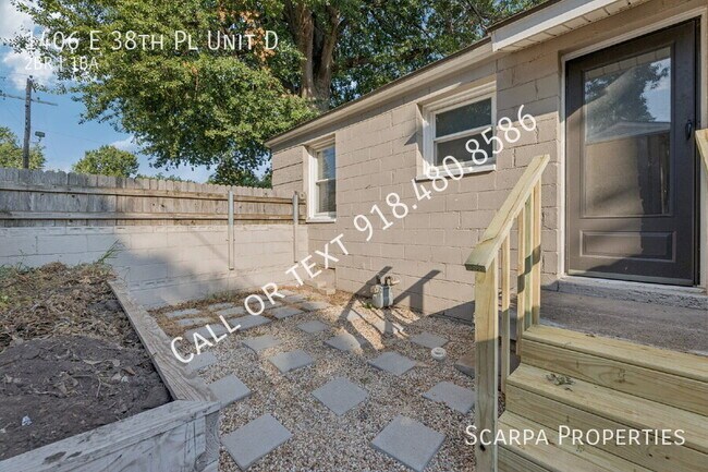 Building Photo - 1406 E 38th Pl