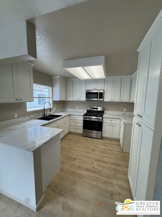 Building Photo - 17042 Downey Ave
