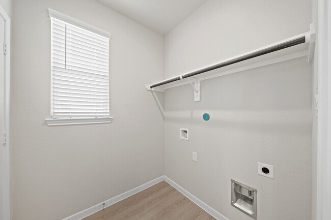 Building Photo - 17759 Dragon Tree Dr