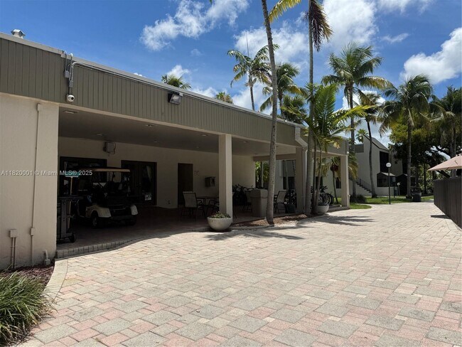 Building Photo - 7911 SW 104th St