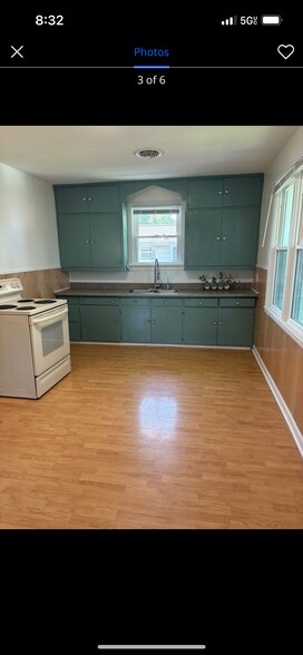 Building Photo - 403 S Lincoln Park Dr
