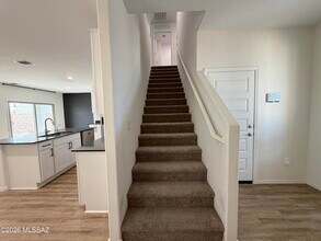 Building Photo - 10442 Guildford Ln