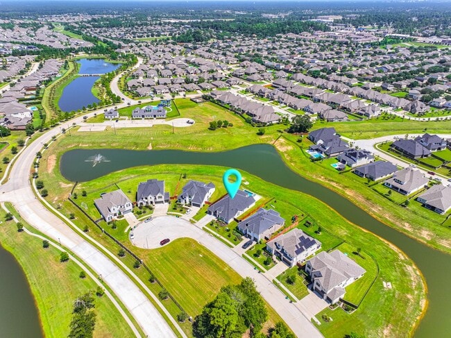 Building Photo - 25018 Pavonia Lake Ln