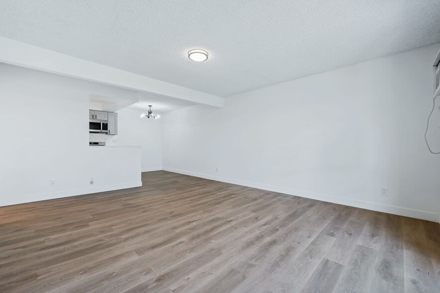 Interior Photo - Southfield East & West