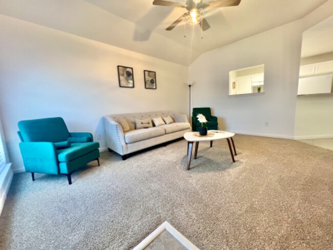 Primary Photo - 1208 Nicholas Cir