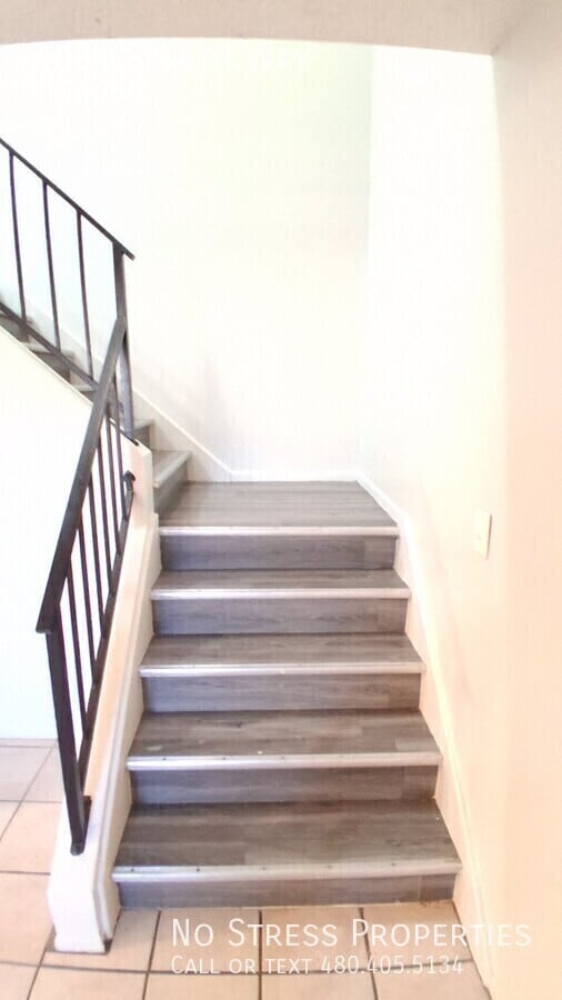 Building Photo - 4034 S 44th Way