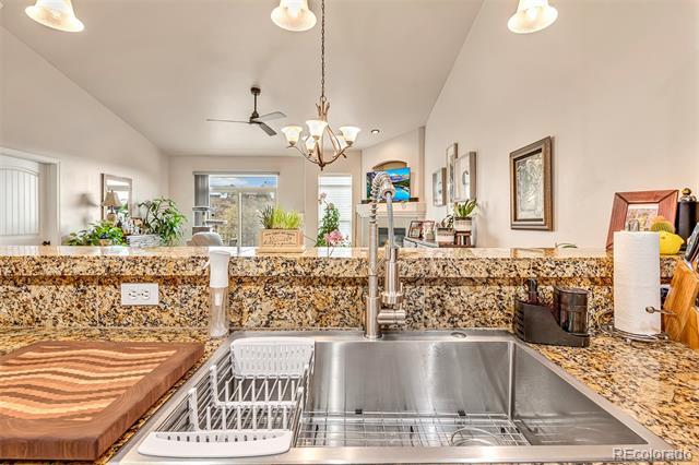 Building Photo - 358 Cliff View Dr