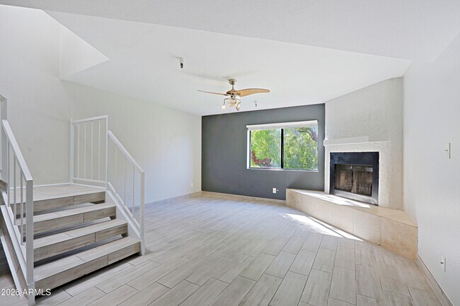 Building Photo - 2615 Hayden Rd