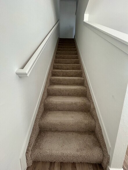 Building Photo - 356 Geneva St