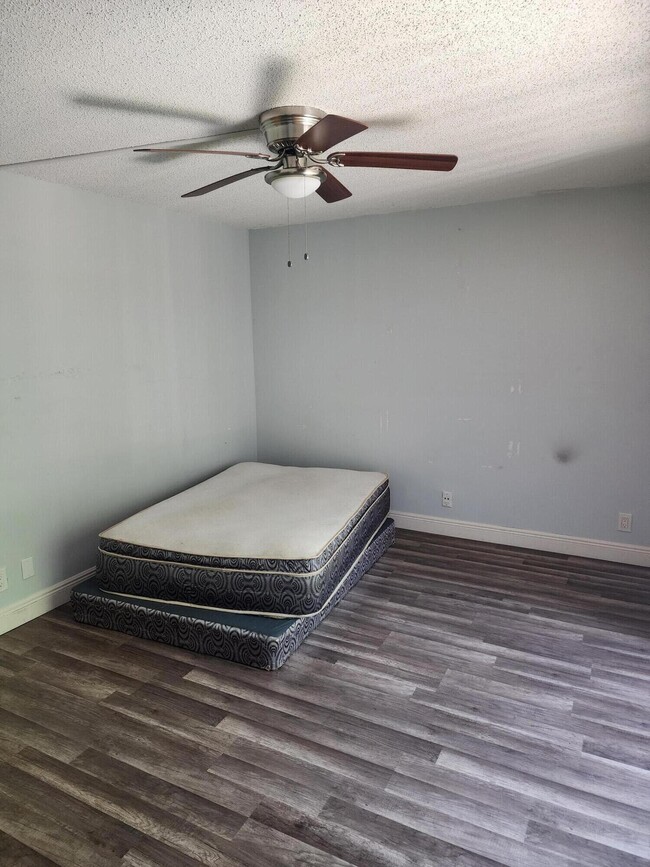 Building Photo - 1690 Forest Lakes Cir