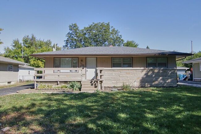 Primary Photo - GREAT LAWRENCE TOWNSHIP HOME!