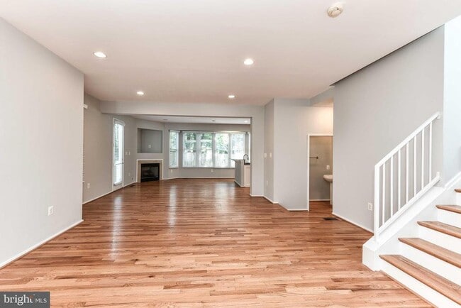 Primary Photo - 2015 N Pollard St