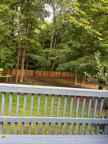 Building Photo - 3412 Armitage Dr