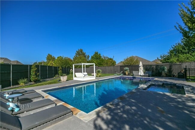 Building Photo - 13220 Rock Canyon Rd