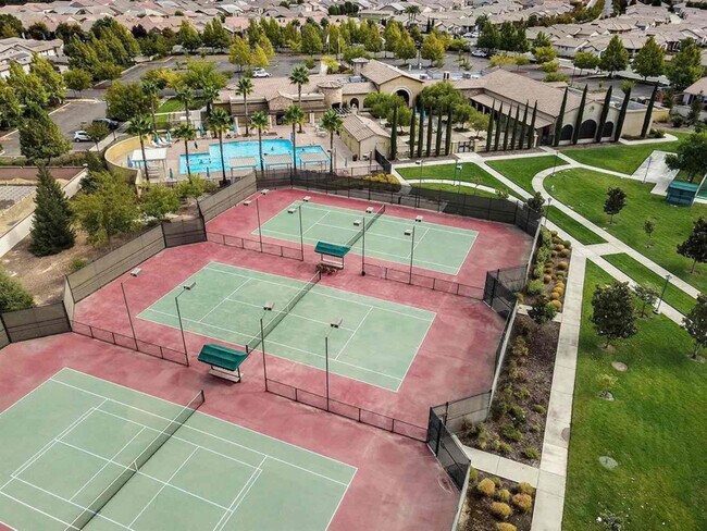 Building Photo - 4391 Danube River Ln