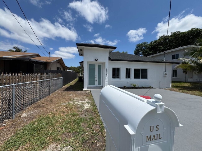 Primary Photo - 3038 NW 51st Terrace