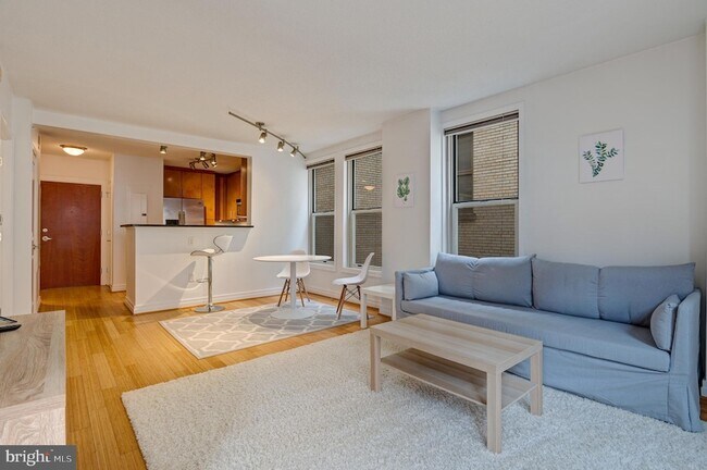 Building Photo - 915 E Street NW Unit 1001