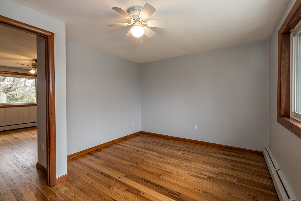 Building Photo - 4559 Makyes Rd