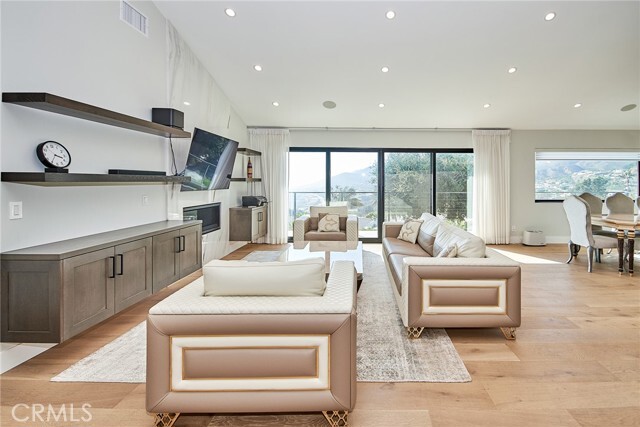 Building Photo - 243 Notteargenta Rd