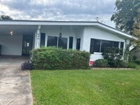 Building Photo - Gorgeous Lake Charles House