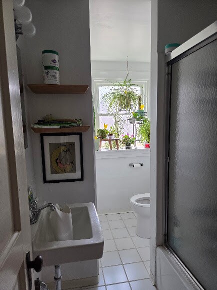 Bathroom - 935 N Negley Ave