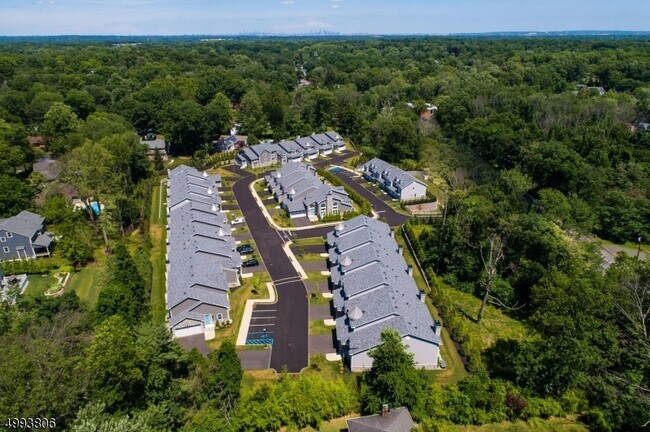 Building Photo - 1474 Alpine Ridge Way