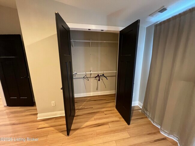 Building Photo - 1110 Logan St