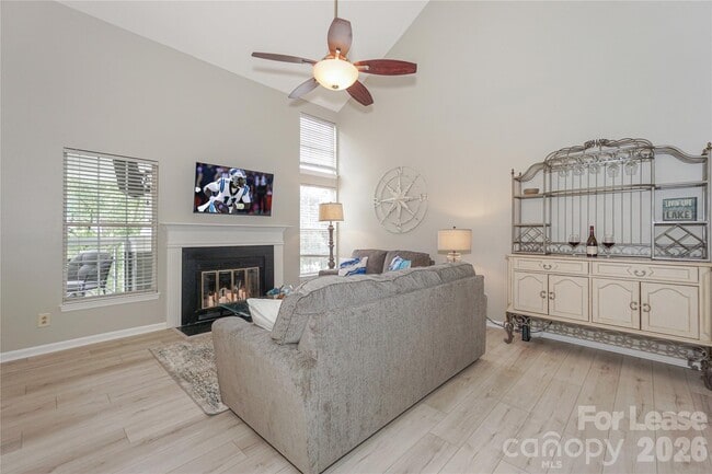 Building Photo - 20105 Henderson Rd