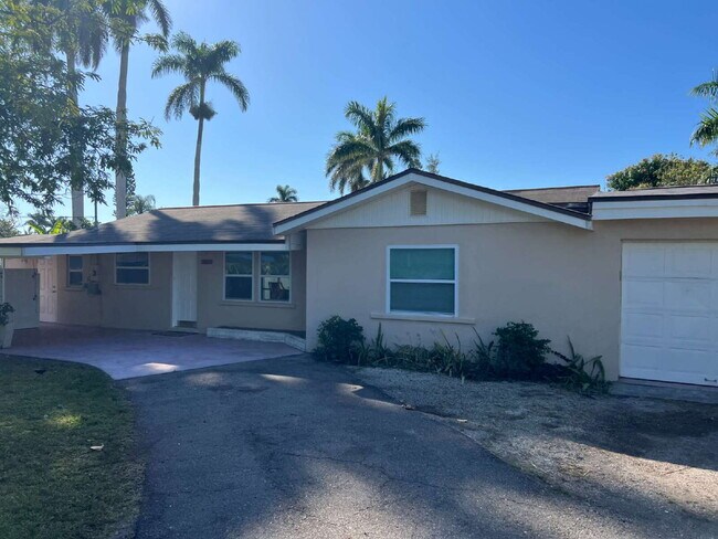 Primary Photo - Charming 2-Bed Waterfront Retreat with Ter...