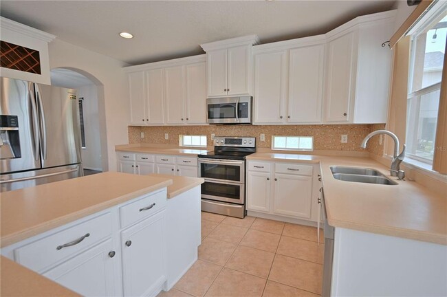 Building Photo - 4646 Pointe O Woods Dr