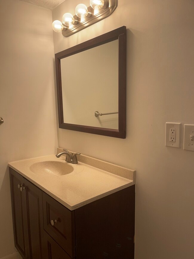 438 Borough Rd 438 Borough Rd Pembroke NH 03275 Apartment Finder