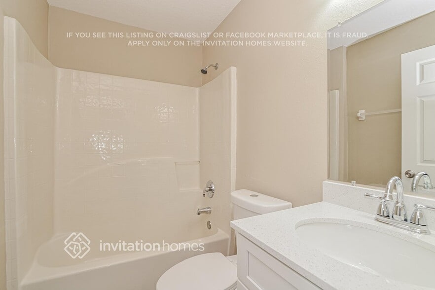 Building Photo - 639 Mercado Ct
