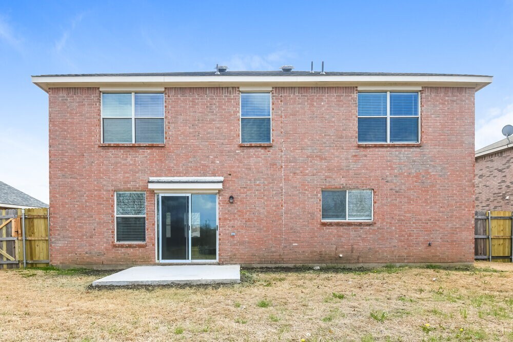 Building Photo - 907 Blue Sky Dr