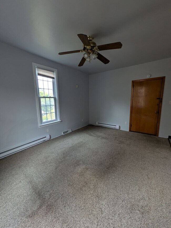Building Photo - 725 Chartiers St