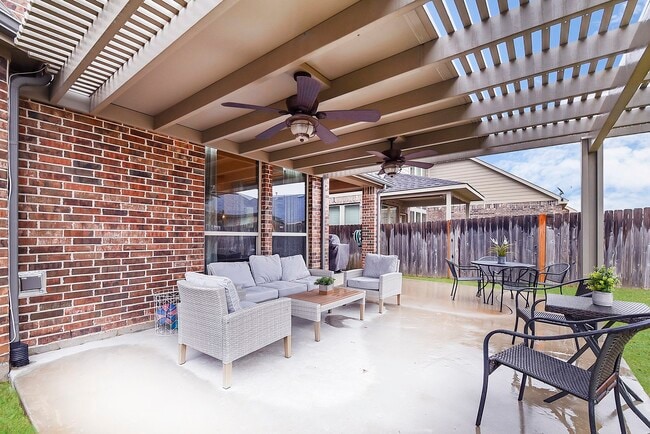 Building Photo - 29019 Blue Finch Ct