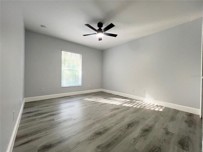 Building Photo - 9788 Tivoli Villa Dr