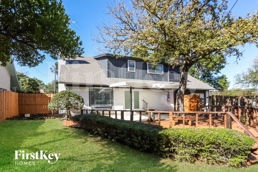 Building Photo - 3208 Kiest Hill Dr