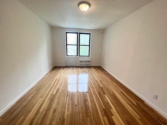 Building Photo - 1 bedroom in BRONX NY 10458