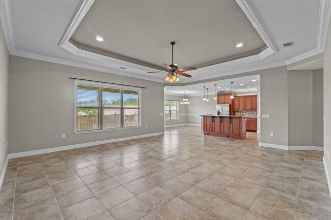 Building Photo - 4595 Hermosa Rd